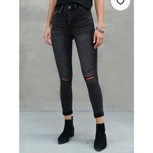Risen black distressed jeans